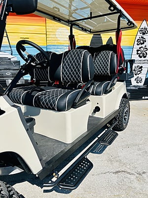 2024 Moxy 6s White 2024 Moxy 6s White